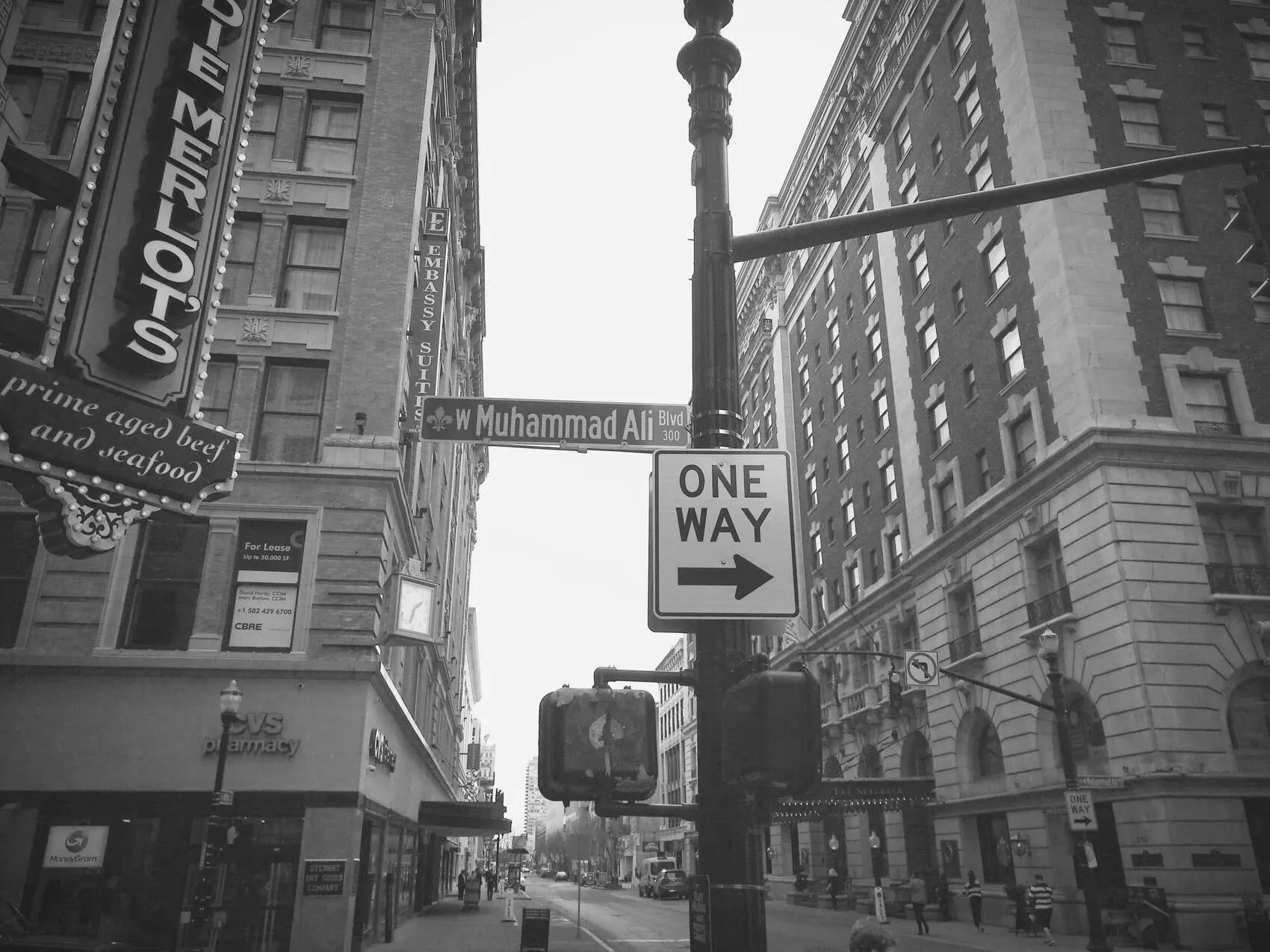 Street view picture of Muhammad Ali Blvd in Louisville